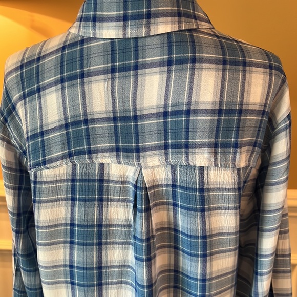 Dear John Fringed Hem Shirt - Picture 6 of 10